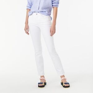 J. Crew 9" vintage straight jean in white size 28P